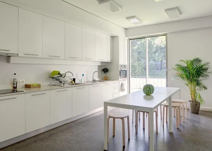 Апарт-отель Milestone Nova Каркавелуш